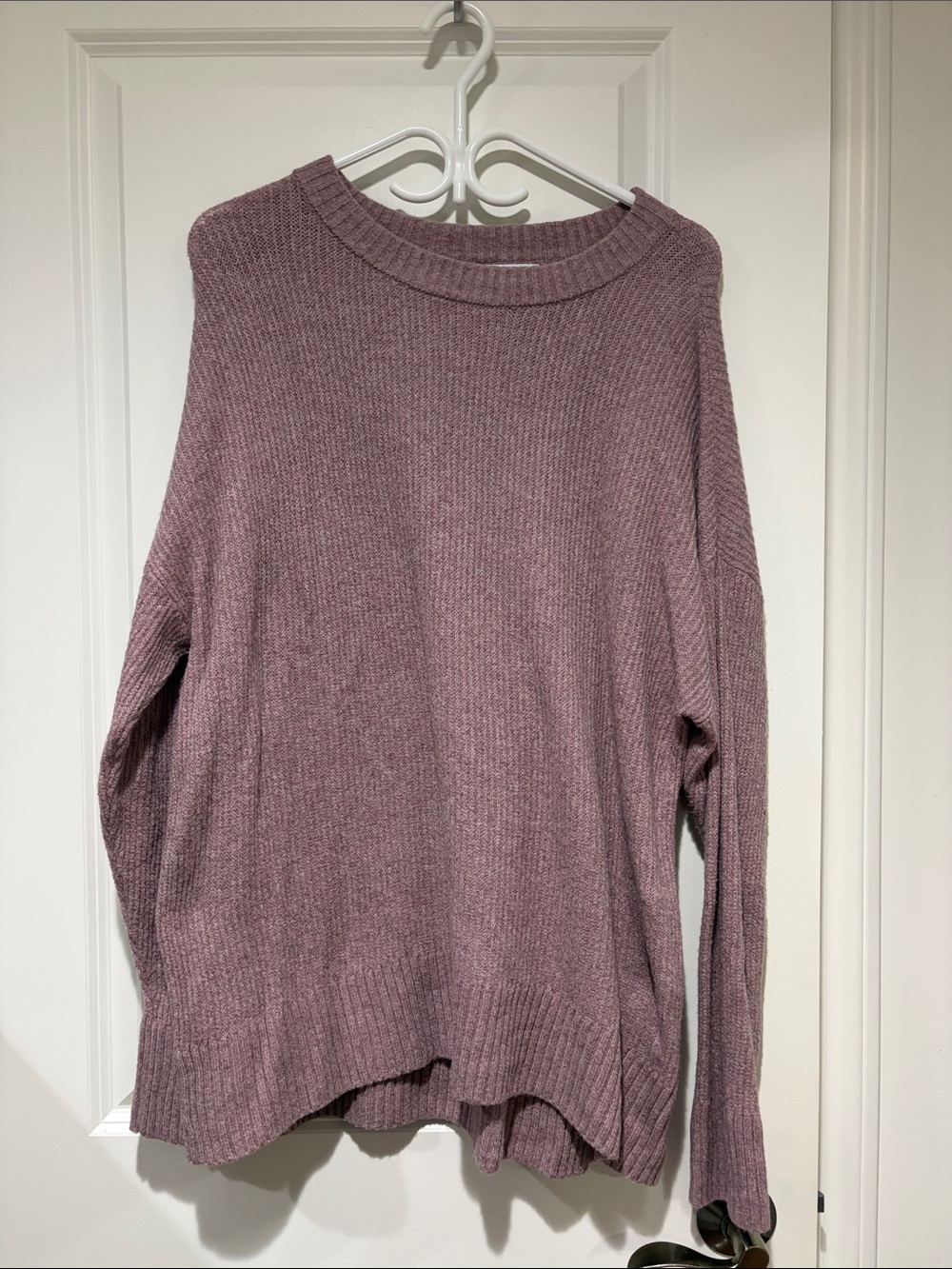 Women's Dusty Rose Knit Sweater - Classic Crewneck